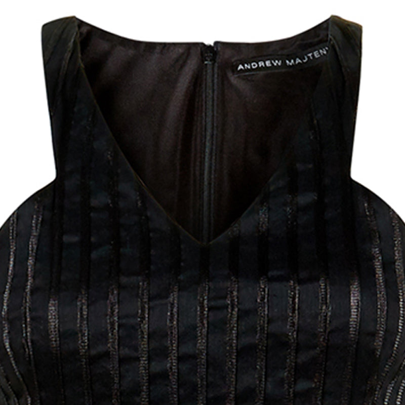 Black Cutted Dress long eveningwear gown formal sleevelss stretch front close-up image photo picture