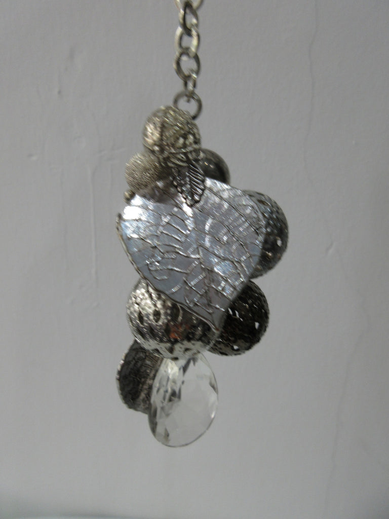 20A58 -Ball & Leaf Chain Necklace