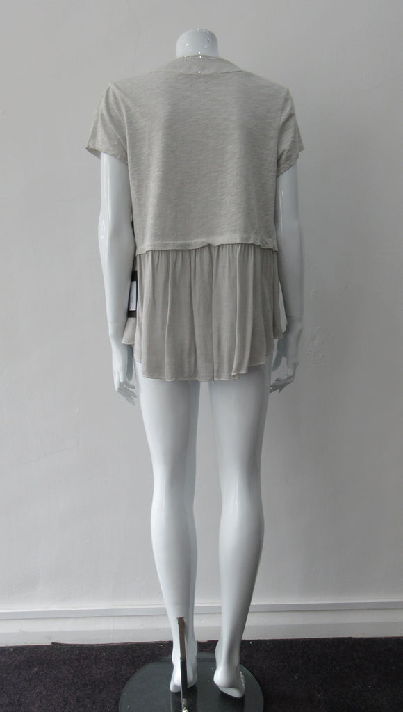 Comfortable fine knit open style cardigan with clear sequin front panel. Soft pleating below waist completly around Art. 14003. CB Length 68cm, 200g approximate weight, 100% Cotton, Machine Wash, Hang Dry only, Made in Italy