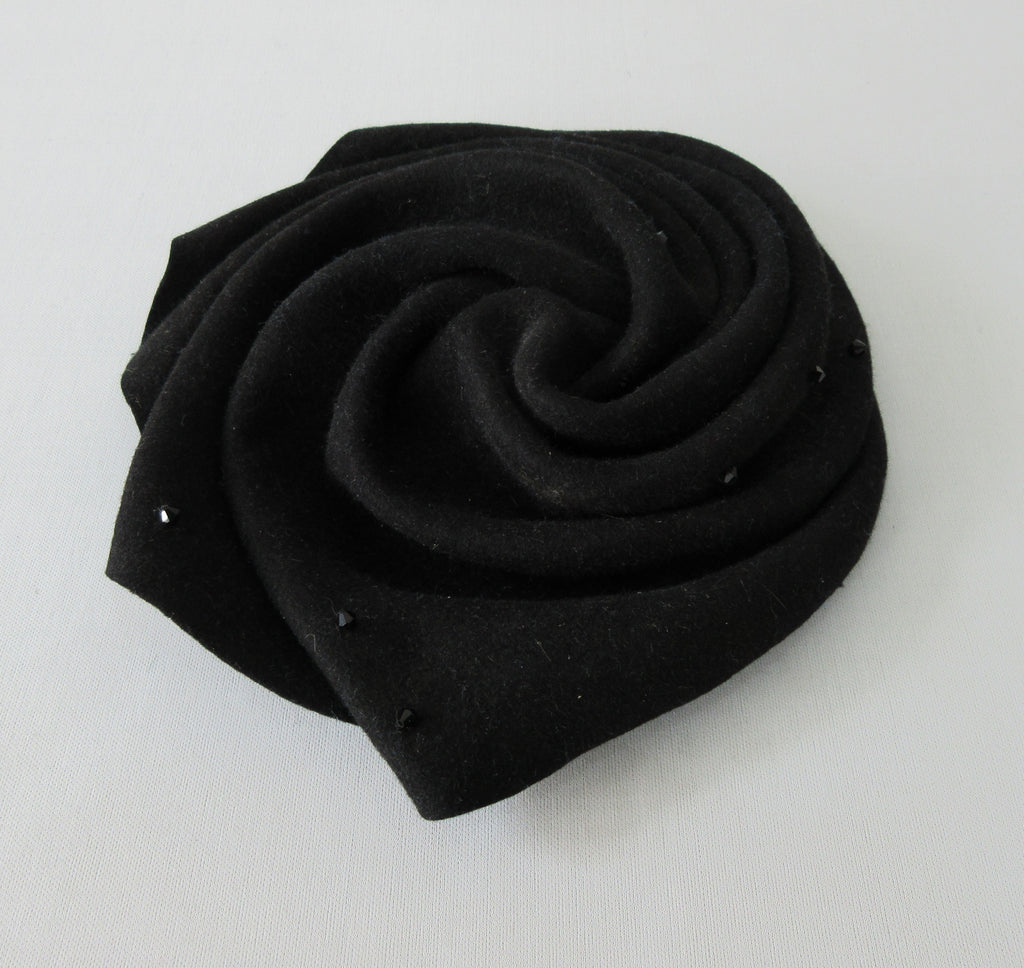 20H01 -Olka Hats Black Felt Twirled Mini
