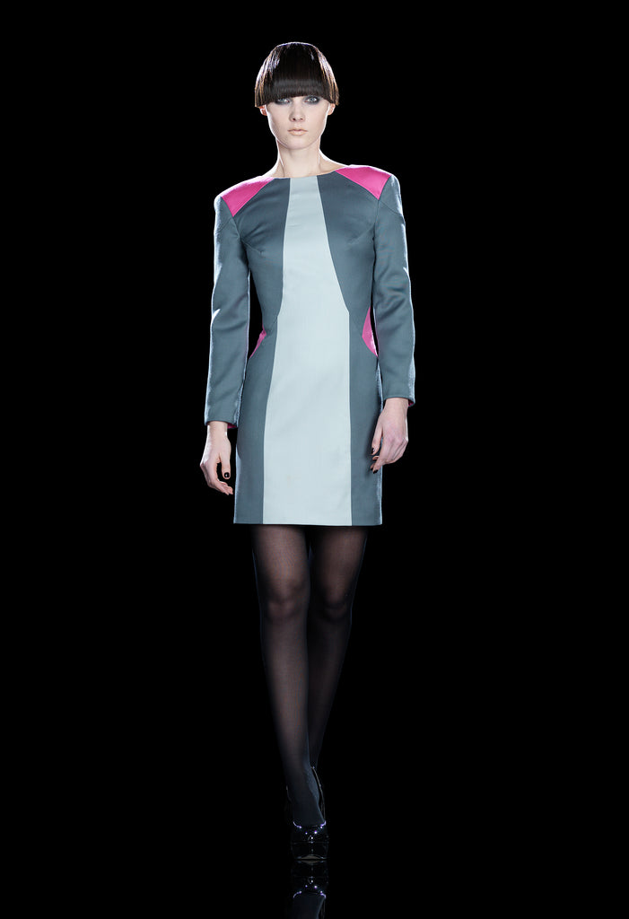 Complex Panelled Dress. Multi-panelled, multi-coloured wool dress in grey and pink panel accents. Very low back scoop to above waist. Dress length froom CF neckpoint 90cm. 650g approximate weight. Size 8. 100% Wool, Lining 100% Rayon, Dry Cean Only. Made in England