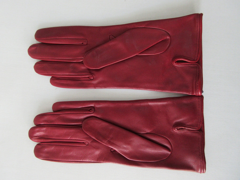 20G14 -Gala Gloves Deep Red Gloves with Cutout Applique Design