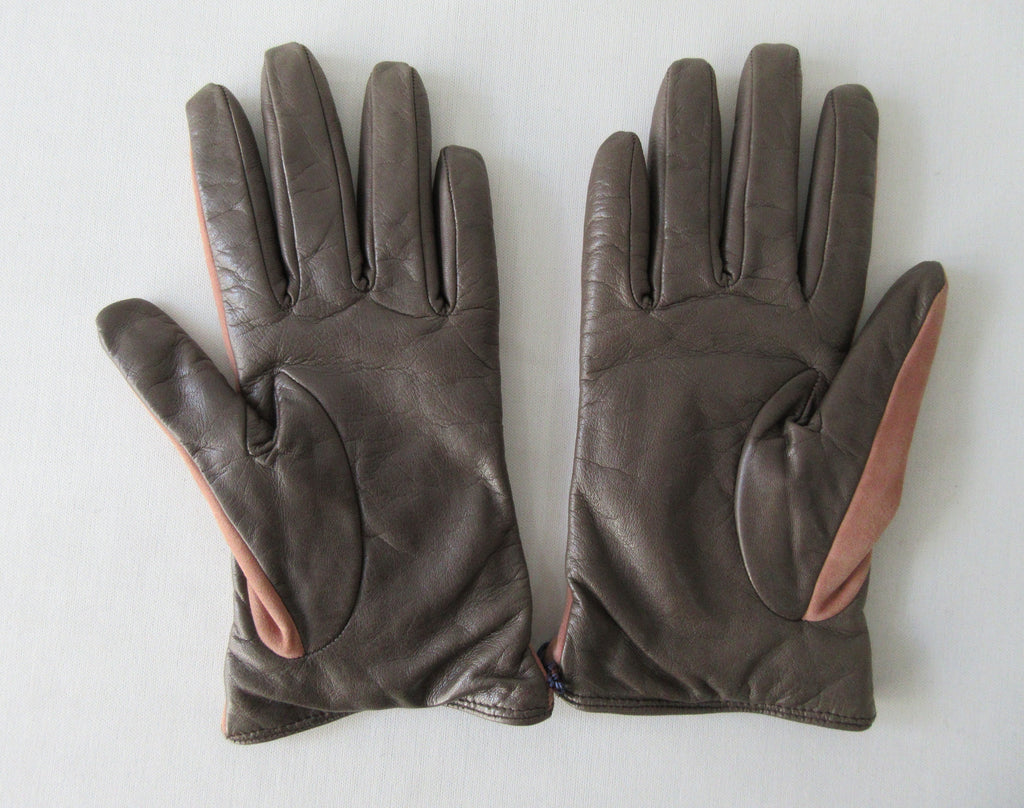 Gala Gloves Rose Suede with Taupe Leather Gloves. Item Number D614NSCAWRO/FAN 948.006 Rose/Fango. Taupe Leather palm, Rose Suede top of hand. 60g approximate weight. Made in Italy