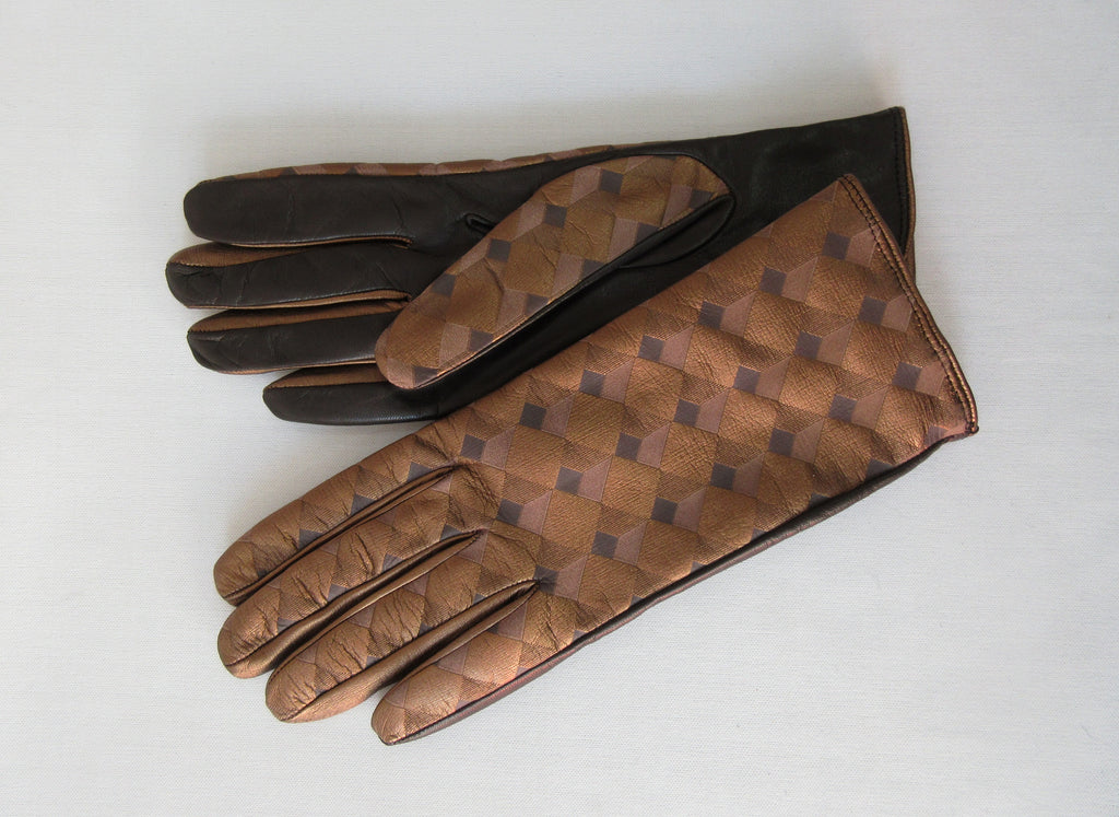 Gala Gloves Brown Diamond Design. Item Number D616NLCA008 Brown. Gold & Brown Diamond design on top side. Solid brown leather underside. 60g approximate weight, Made in Italy