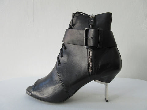 20S04 -Vic Matie Buckled Silver Shoe